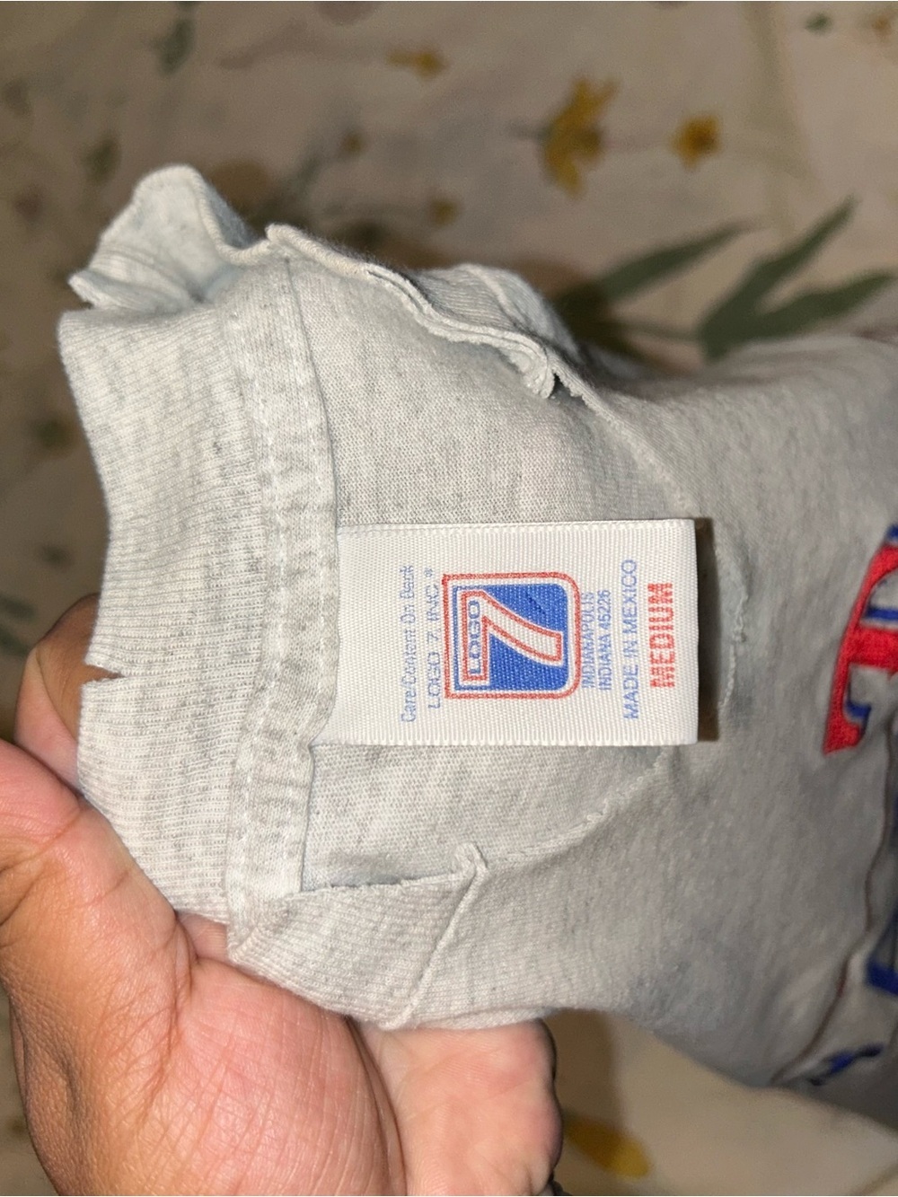 LOGO 7 Gray Tee Texas rangers shirt - Picture 2 of 4